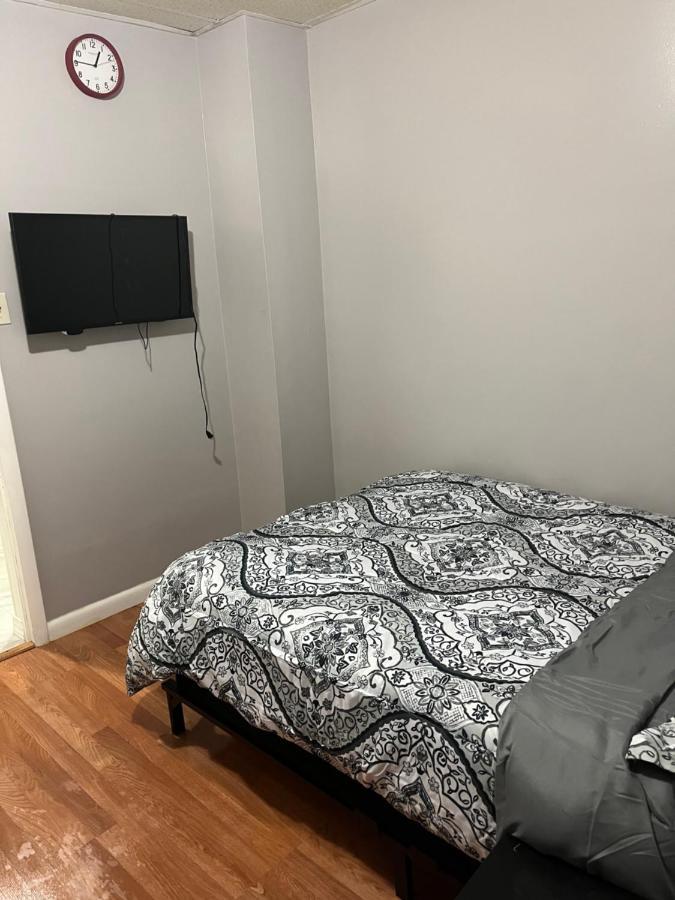 Lovely Three Bedroom Apartment Near Jersey City And Newyork Linden Exterior foto