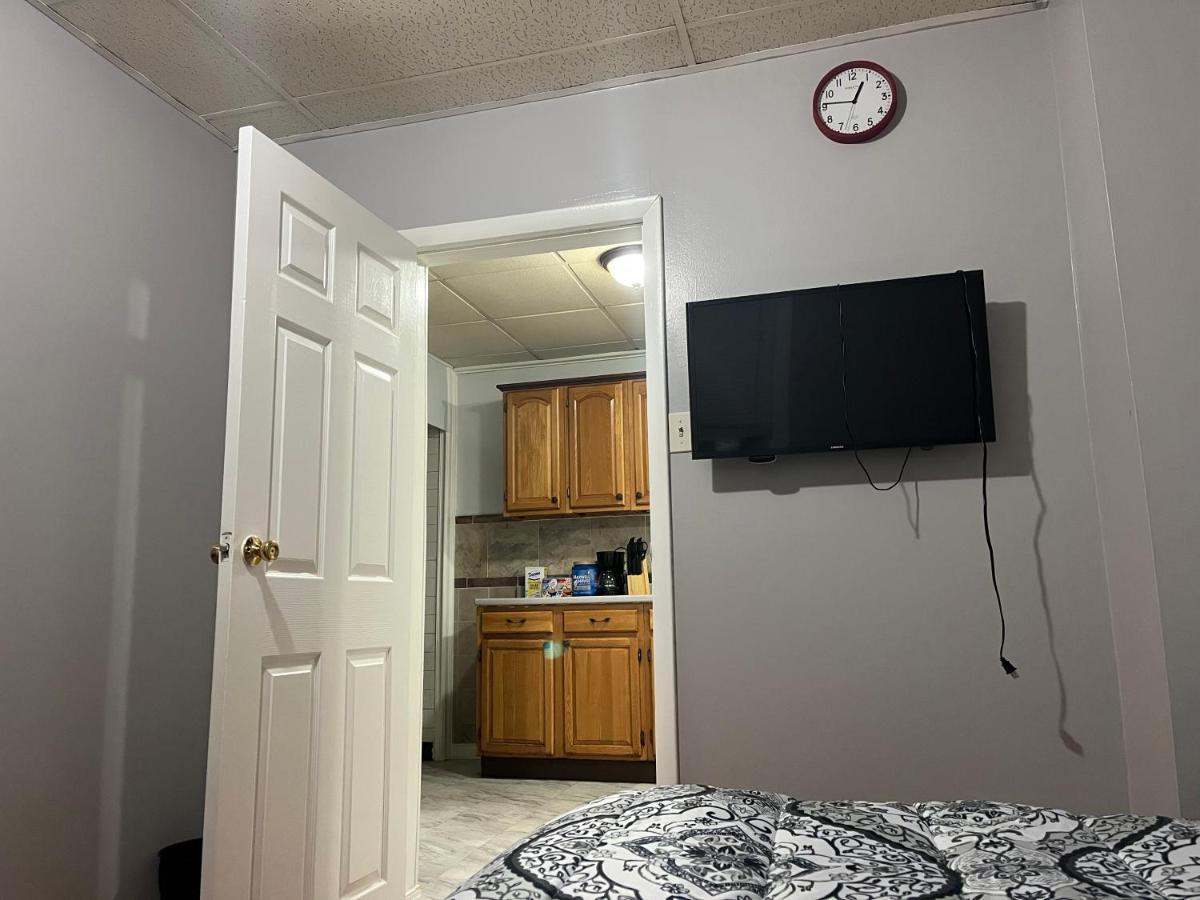 Lovely Three Bedroom Apartment Near Jersey City And Newyork Linden Exterior foto